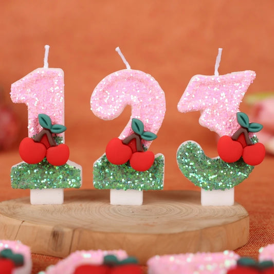 Kuchenkerze mit Zahlen, rosa Kirsche