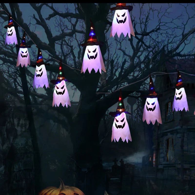 Bunte Halloween-Lichterkette mit Zaubererhüten & Geistern