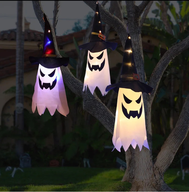 Bunte Halloween-Lichterkette mit Zaubererhüten & Geistern